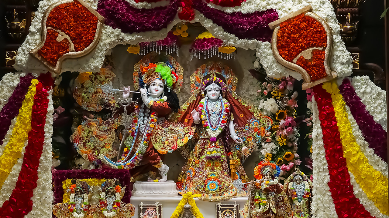 Pushpalankara Seva